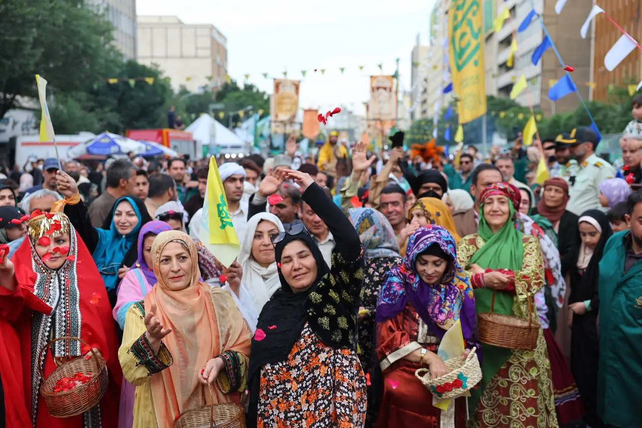 جشن8
