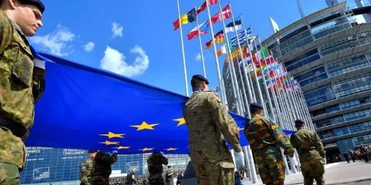 اروپا ائتلاف‌های نظامی برای مقابله با بحران ایجاد کند