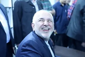 تصاویر حضور ظریف و محسن هاشمی رفسنجانی در نمایشگاه بین‌المللی کتاب تهران 