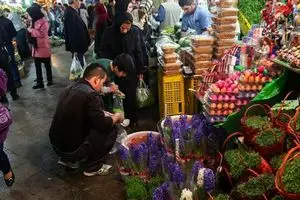 این تصویر در آستانه عیدنوروز باعث شرمندگی خیلی از پدرها شد!