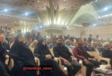 استقبال گسترده مردم از مسعود پزشکیان رئیس جمهور منتخب در حرم مطهر امام خمینی + ببینید 