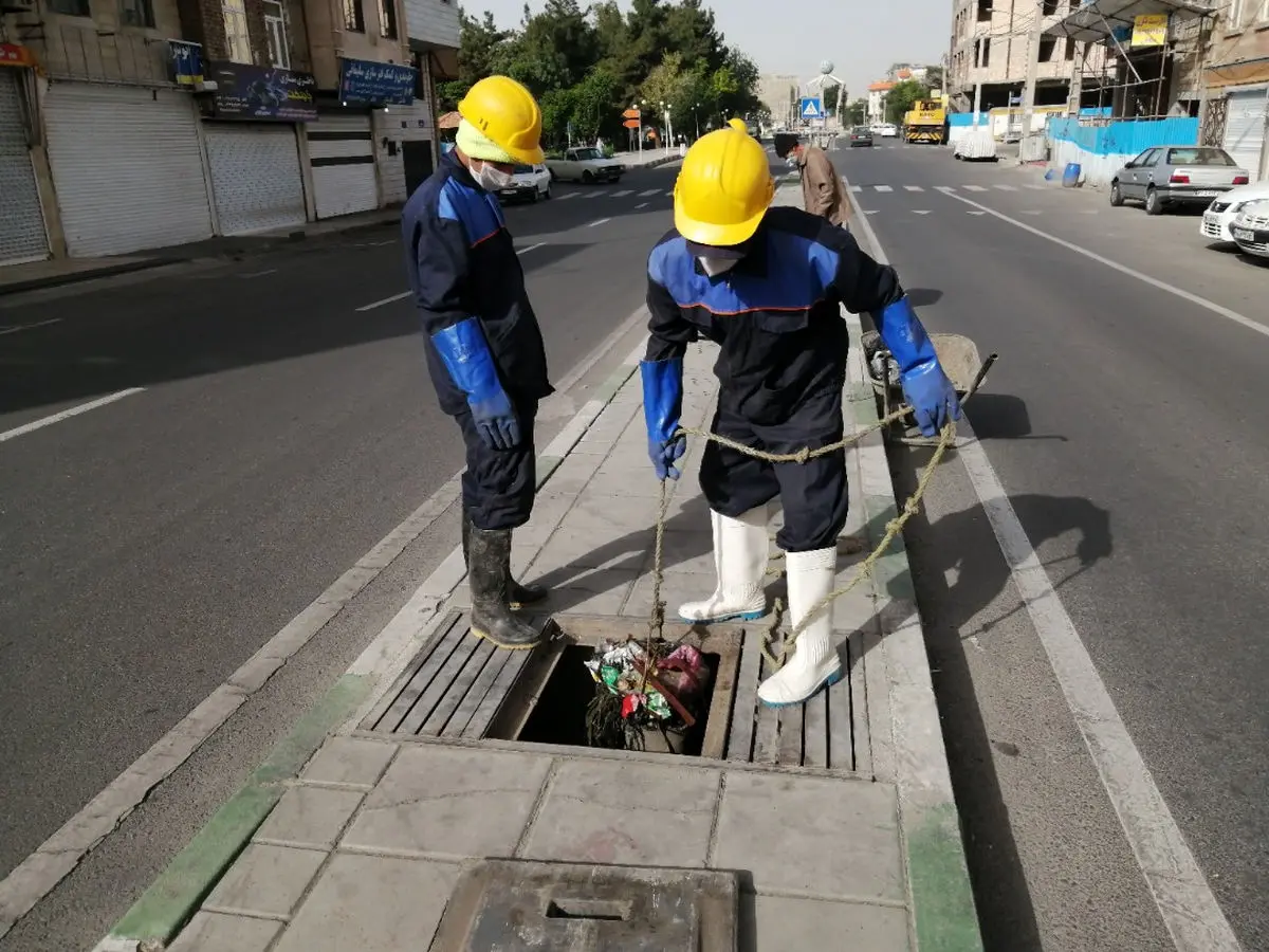 لایروبی و پاکسازی نزدیک به 5 هزار متر طول کانال و انهار جنوب شهر