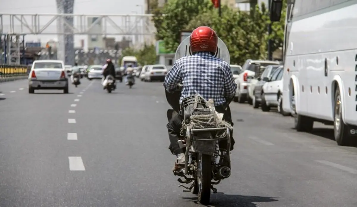 تردد تاکسی‌ها و موتورسیکلت‌های کاربراتوری؛ ممنوع!