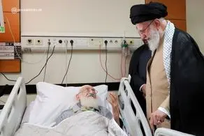 عیادت رهبر انقلاب از آیت الله نوری همدانی
