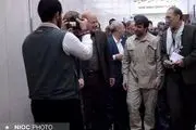 حضور فردی با لباس خاکی به وزارت نفت خبرساز شد