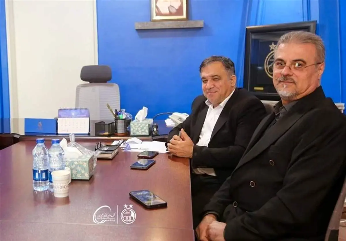 تاجرنیا پاسخ کری آذری جهرمی را داد! + عکس