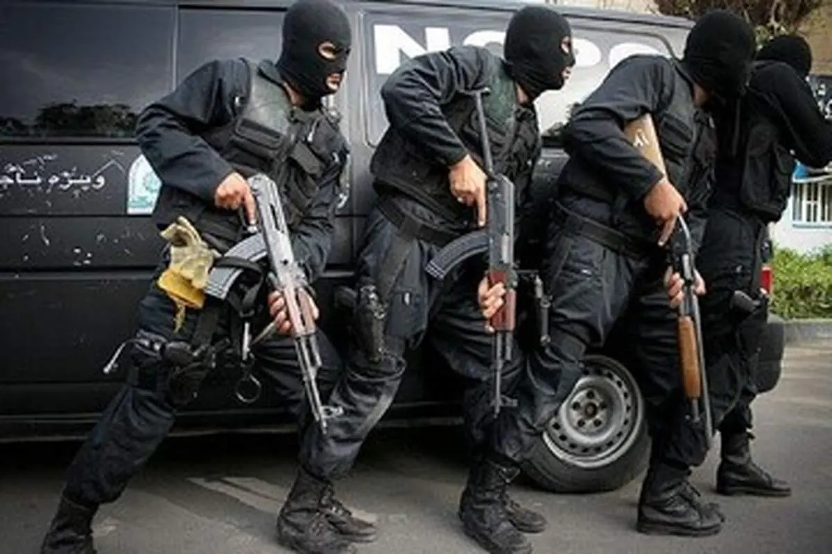 لحظات نفسگیر تماس خانواده قمی که ۱۳ داعشی را لو داد/ ببینید