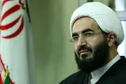 امام جمعه تهران: زن در غرب جنس درجه دو است!