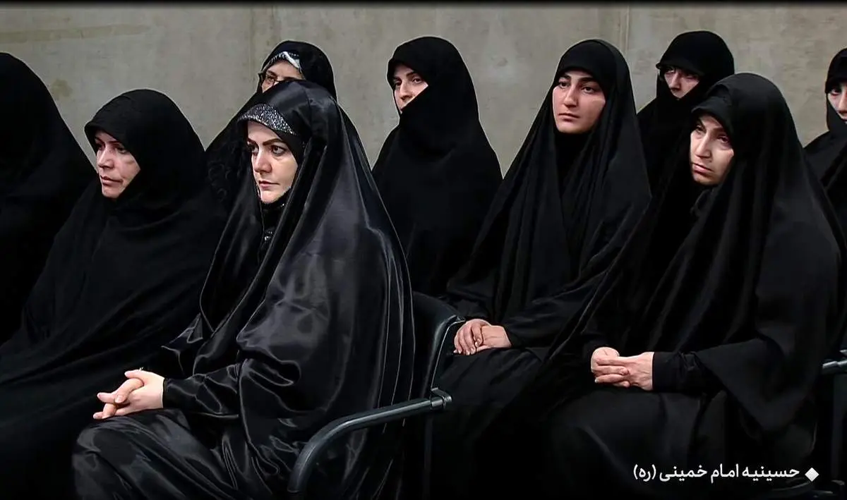 عکس جدید زهرا پزشکیان در کنار همسر رئیسی