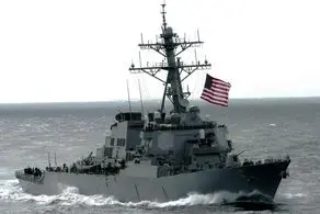 فوری؛ ادعای آمریکا مبنی بر حمله به یک ناوشکن نظامی و تعداد کشتی تجاری در دریای سرخ 