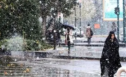 برف غافلگیرکننده چالوس؛ مسافران شوکه شدند