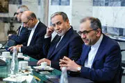 توضیحات عراقچی در مورد به تعویق افتادن مذاکرات ایران و آمریکا 
