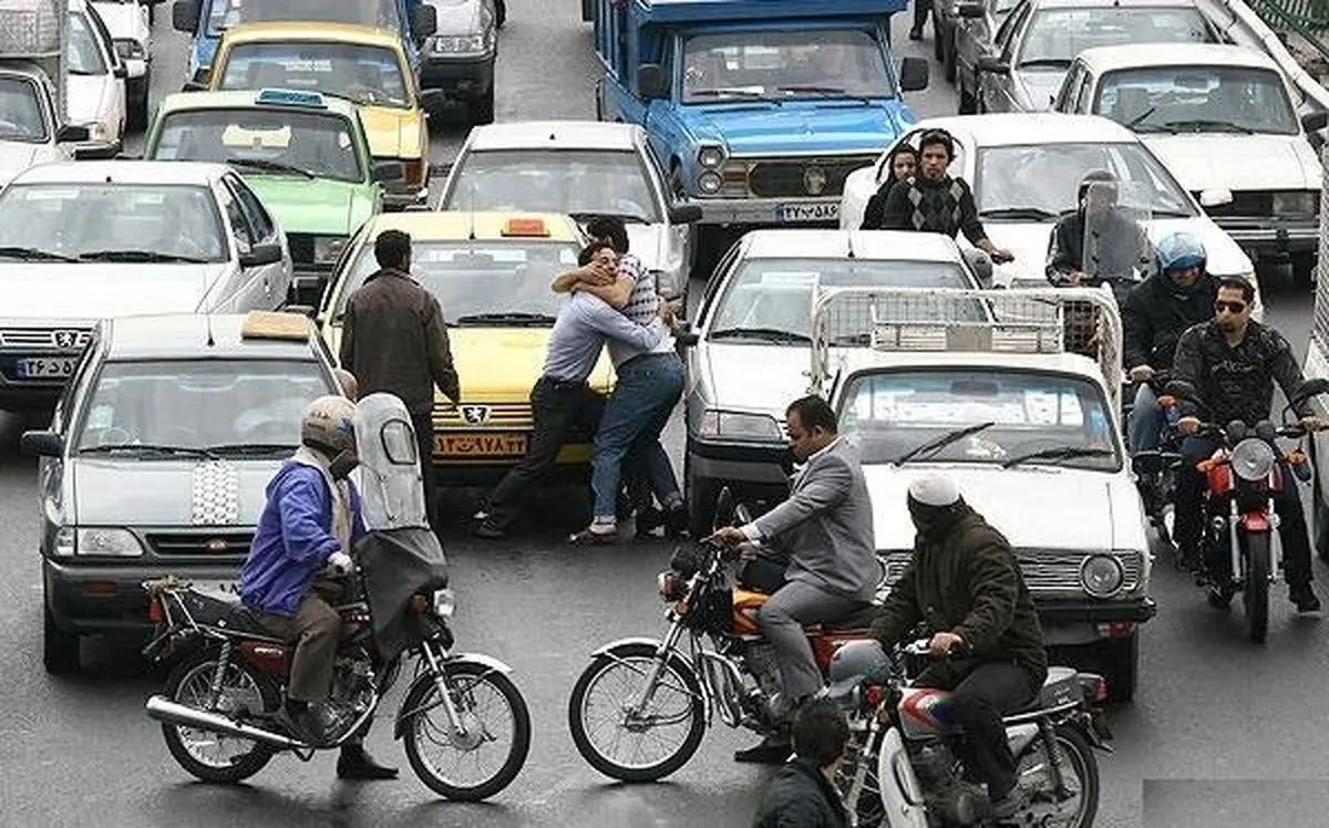 باشگاه مشت‌زنی کف خیابان!