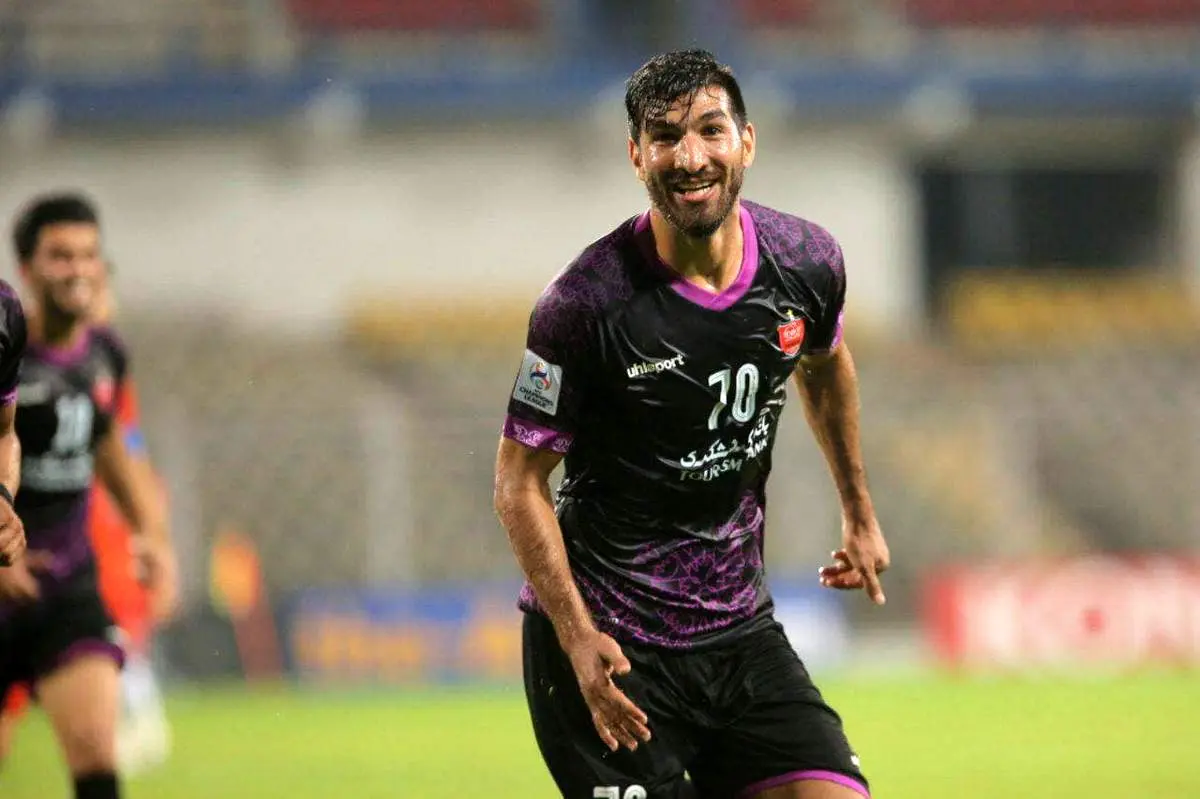 پیشنهاد جنجالی استقلال به گزینه پرسپولیس!