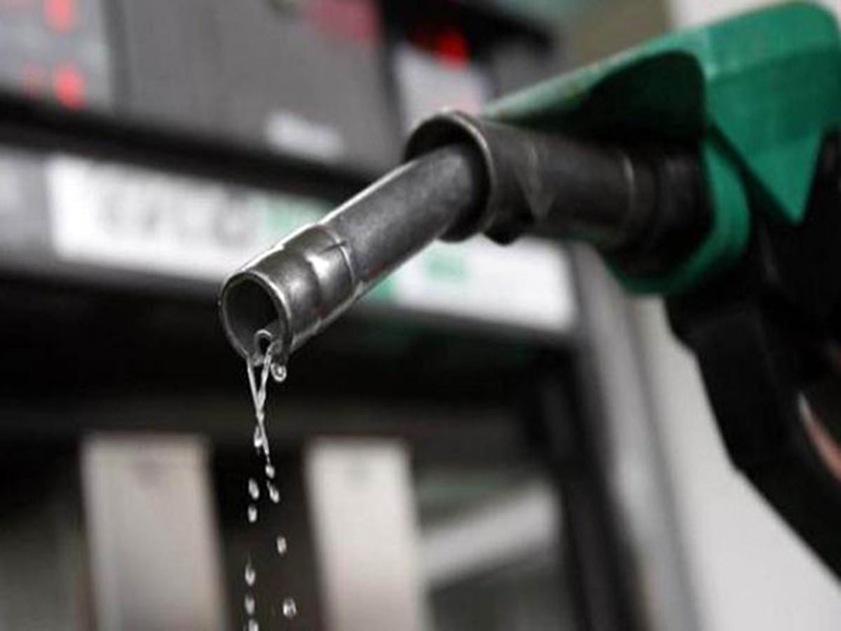 برنامه مجلس برای تغییر قیمت بنزین اعلام شد