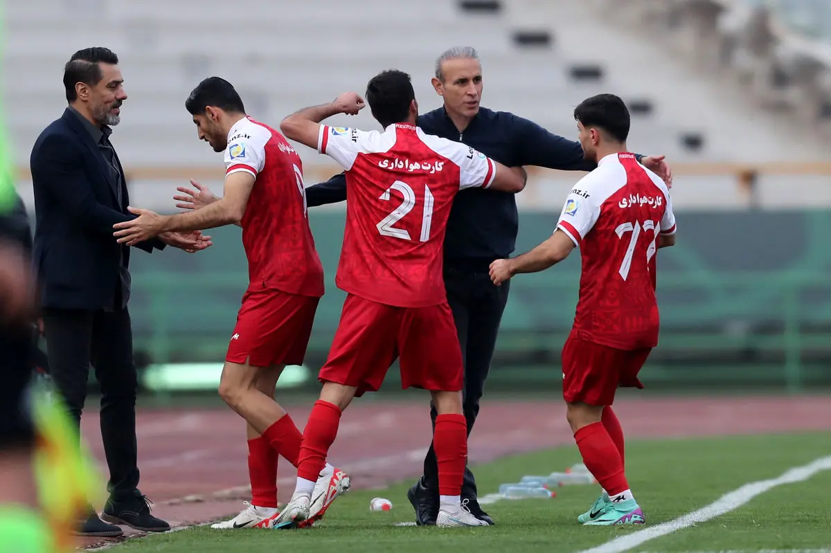 خطر از بیخ گوش گل‌محمدی رد شد/ دو ستاره پرسپولیس در آستانه از دست دادن دربی بودند!