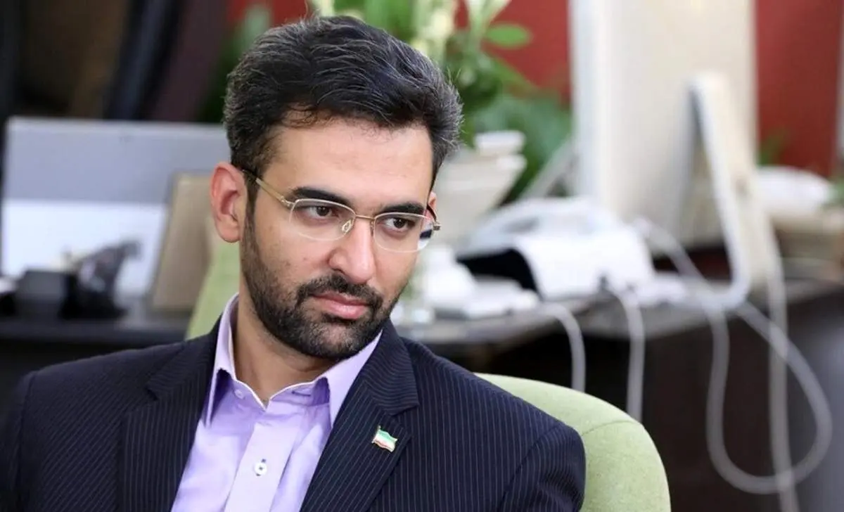آذریجهرمی با این عکس استقلالیها را آتش زد!/وزیر جوان دست بردار نیست