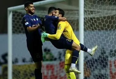 گل گهر می‌خواهد زارع را حفظ کند؛ پرسپولیس ناکام می‌شود؟