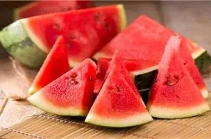 آیا  خوردن هندوانه برای دیابتی‌ها ممنوع است؟