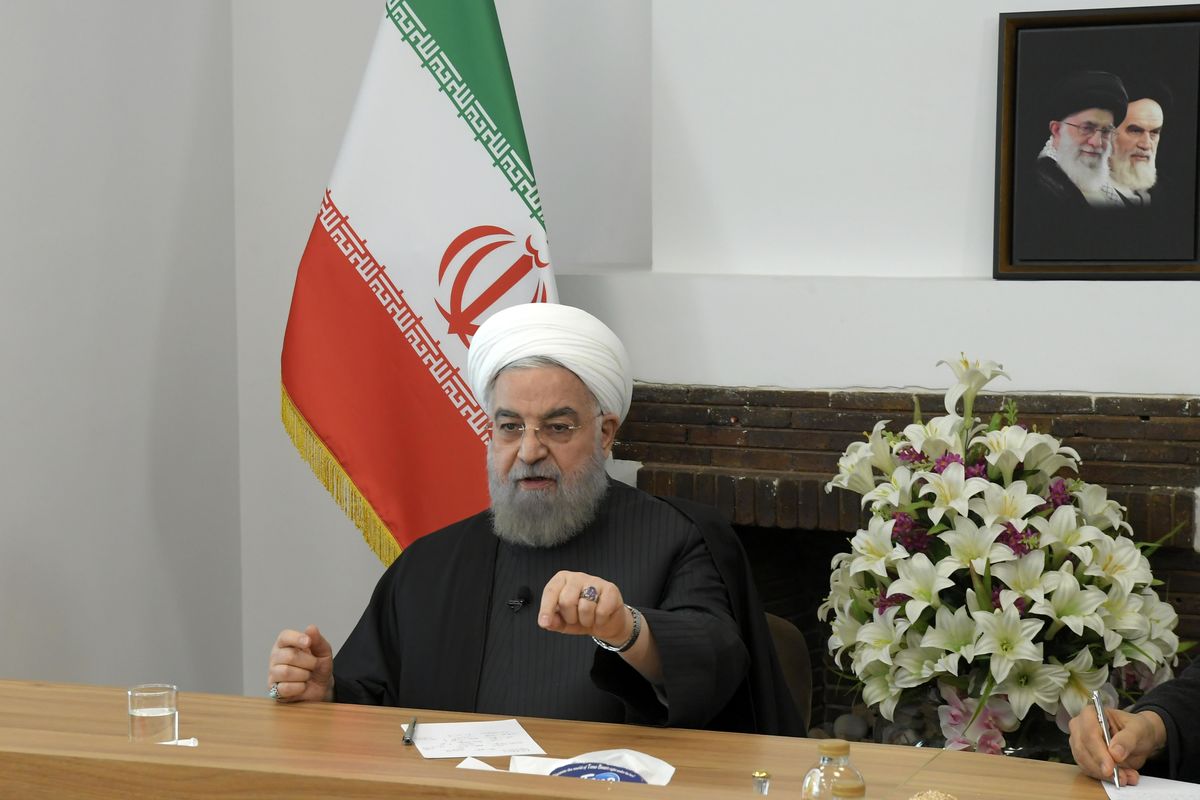 روایت حسن روحانی از گلایه سید احمد خمینی از رأی مخالف ۹۹ نماینده به میرحسین موسوی