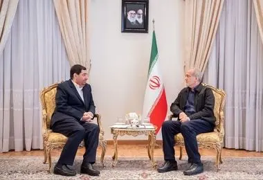 سرپرست ریاست جمهوری با حضور در دفتر مسعود پزشکیان با رئیس جمهور منتخب دیدار کرد