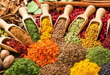 خواص معجزه گر  ادویه‌ها؛ از زردچوبه تا فلفل سیاه