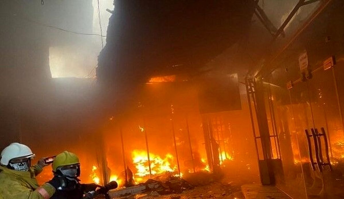 آتش سوزی در مسافرخانه حوالی میدان راه آهن تهران