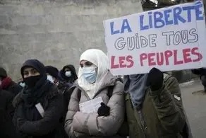 اعتراض گسترده به لایحه ضد اسلامی در فرانسه