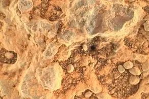کشف بقایای شگفت‌انگیز رودخانه باستانی در مریخ / عکس