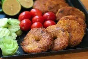 ناهار امروز را مقوی و متنوع بپز/ طرز تهیه کتلت اسفناج سیب زمینی