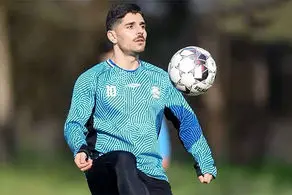 وینگر پرسپولیس با پیشنهاد 70 برابری استقلال؛ پایان خدمت سربازی عمری!