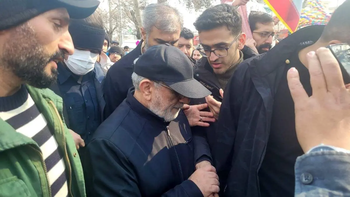 تصاویر سردار قاآنی در راهپیمایی 22 بهمن 
