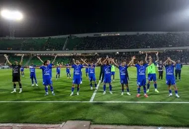 پنهان شدن استقلال پشت یک اسم؛ پیشکسوتان دخالت نکنند!