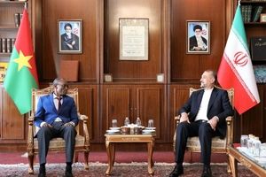 دیدار حسین امیرعبداللهیان با نخست وزیر بورکینافاسو 