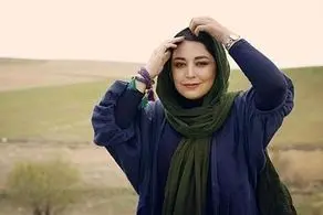 مجری معروف زن صداوسیما بدون حجاب و لباس ناجور در تهران!/ فیلم