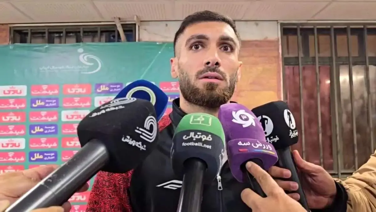 استقلالی تراکتور در راه پرسپولیس؛ گمانه زنی برای معاوضه بازیکن تراکتور