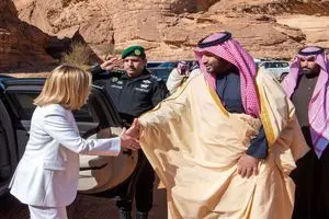 استقبال محمد بن سلمان از این زن سیاستمدار در اقامتگاه زمستانی + ببینید 