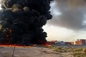 صداوسیما: آتش‌سوزی بندر شهید رجایی مهار شده و تحت کنترل است+ ببینید