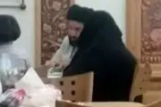  تصاویری از پسر کوچک رهبر انقلاب در یک رستوران + عکس