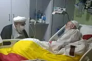 نماینده رهبر انقلاب به دیدار آیت الله گرامی در بیمارستان رفت 