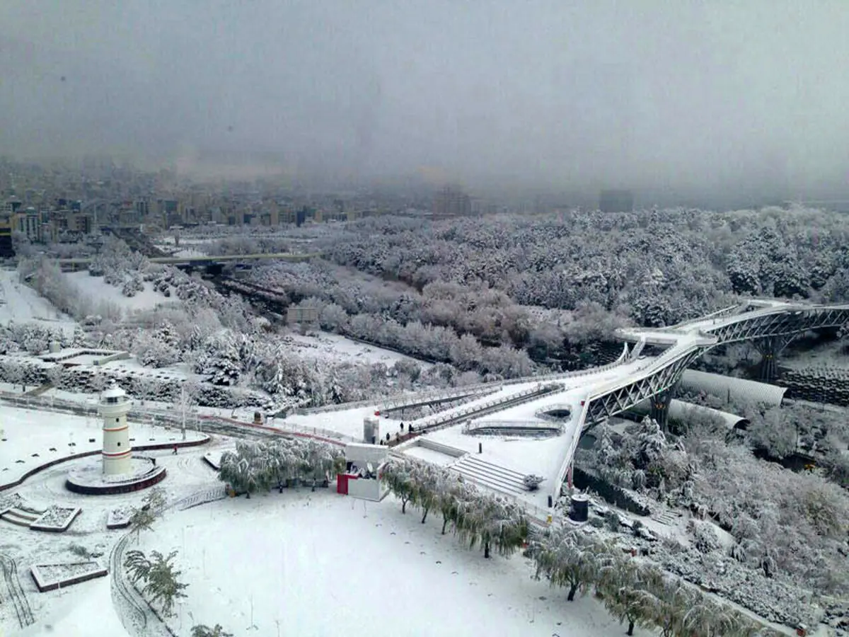 بوستان‌های تهران تعطیل نیستند