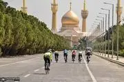 دوچرخه سواری معنادار زنان در حرم امام خمینی + ببینید 