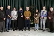 رعنا آزادی‌ور و منیر قیدی در جمع هیأت انتخاب جشنواره چهل و سوم فیلم فجر