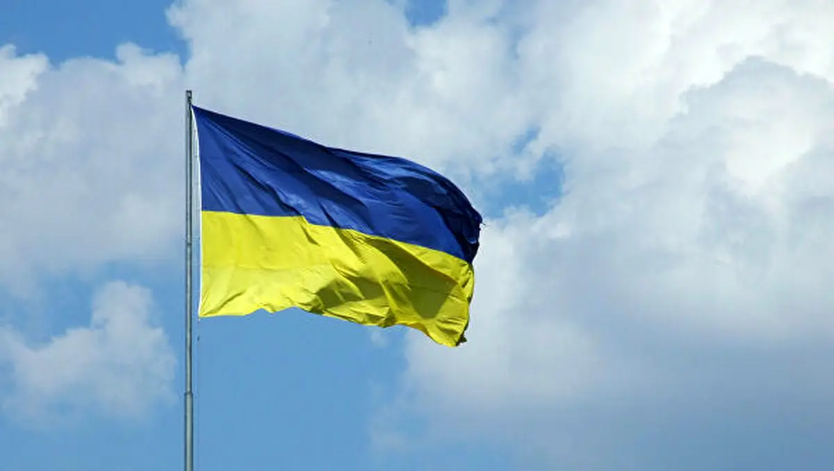 صف طولانی مردم اوکراین برای خرید نان/ فیلم