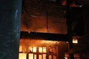 خبر فوری، آتش‌ سوزی در پتروپالایش کنگان در بوشهر

