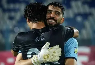 گلر جدید استقلال با ۵۵ کلین‌شیت آمد