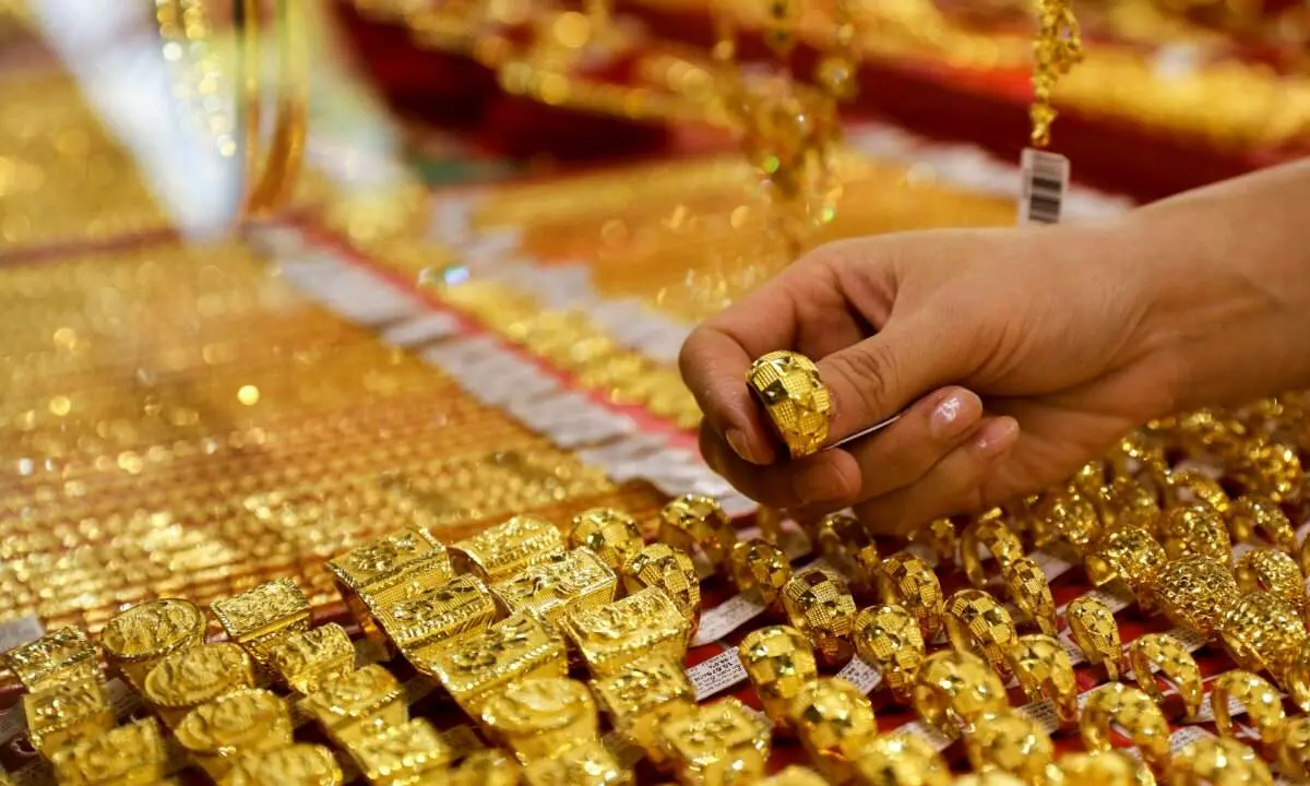 سقوط غیرمنتظره سکه و طلا دو روز بعد جنگ/ جدول قیمت امروز پنجشنبه ۵ تیر ۱۴۰۴