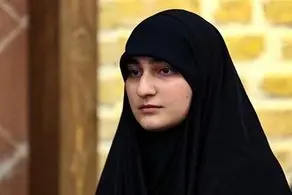 دختر سردار سلیمانی در مراسم تدفین پیکر همرزم پدرش  در امامزاده صالح + ببینید 