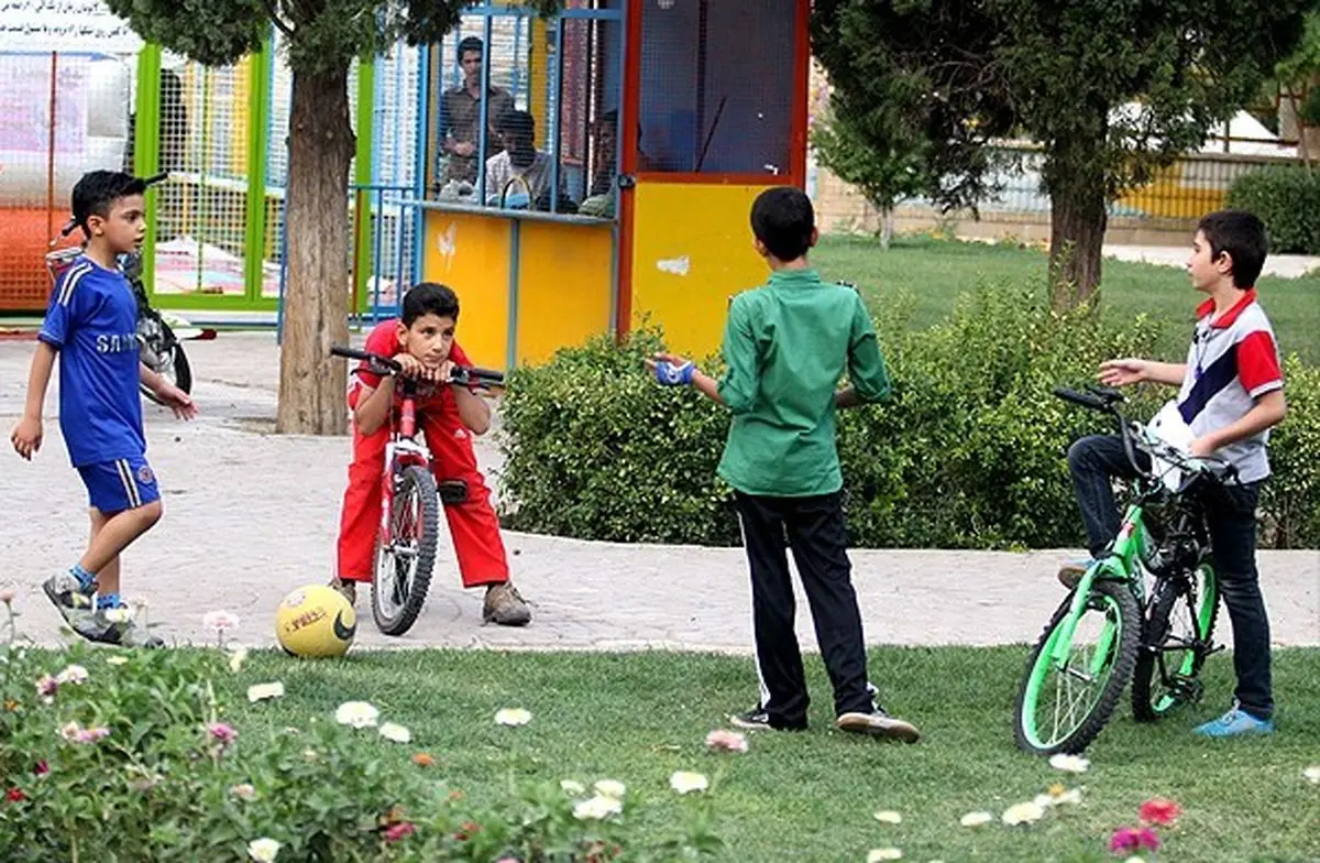 راهکارهایی برای تضمین امنیت کودکان در اماکن عمومی