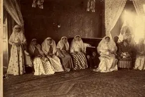عکس رنگی واضح از زنان قاجاری زیبایی شان را عیان کرد/ ببینید